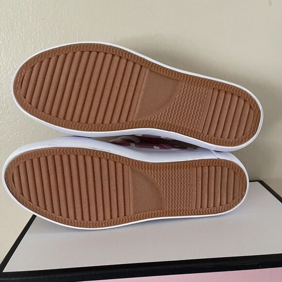 Cynthia Rowley Sneakers Girls Size 1 Kids Shoe Metallic Pink Canvas White Hearts - Picture 8 of 9